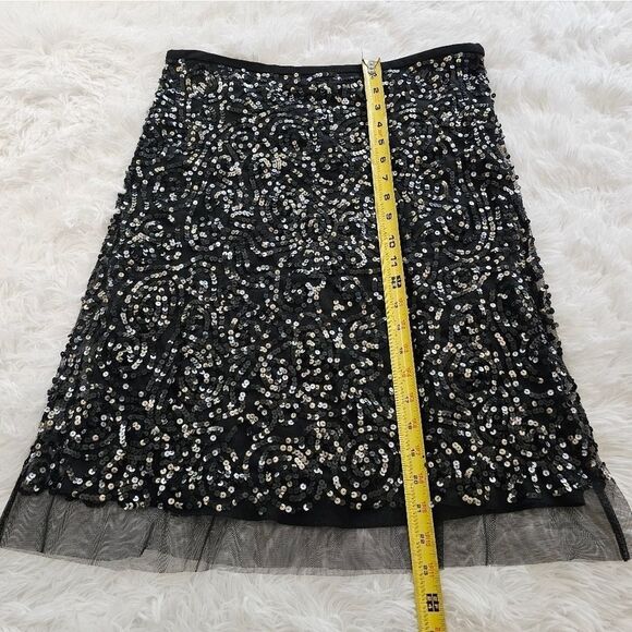 BCBGMaxAzria sequined skirt size small - Picture 9 of 10
